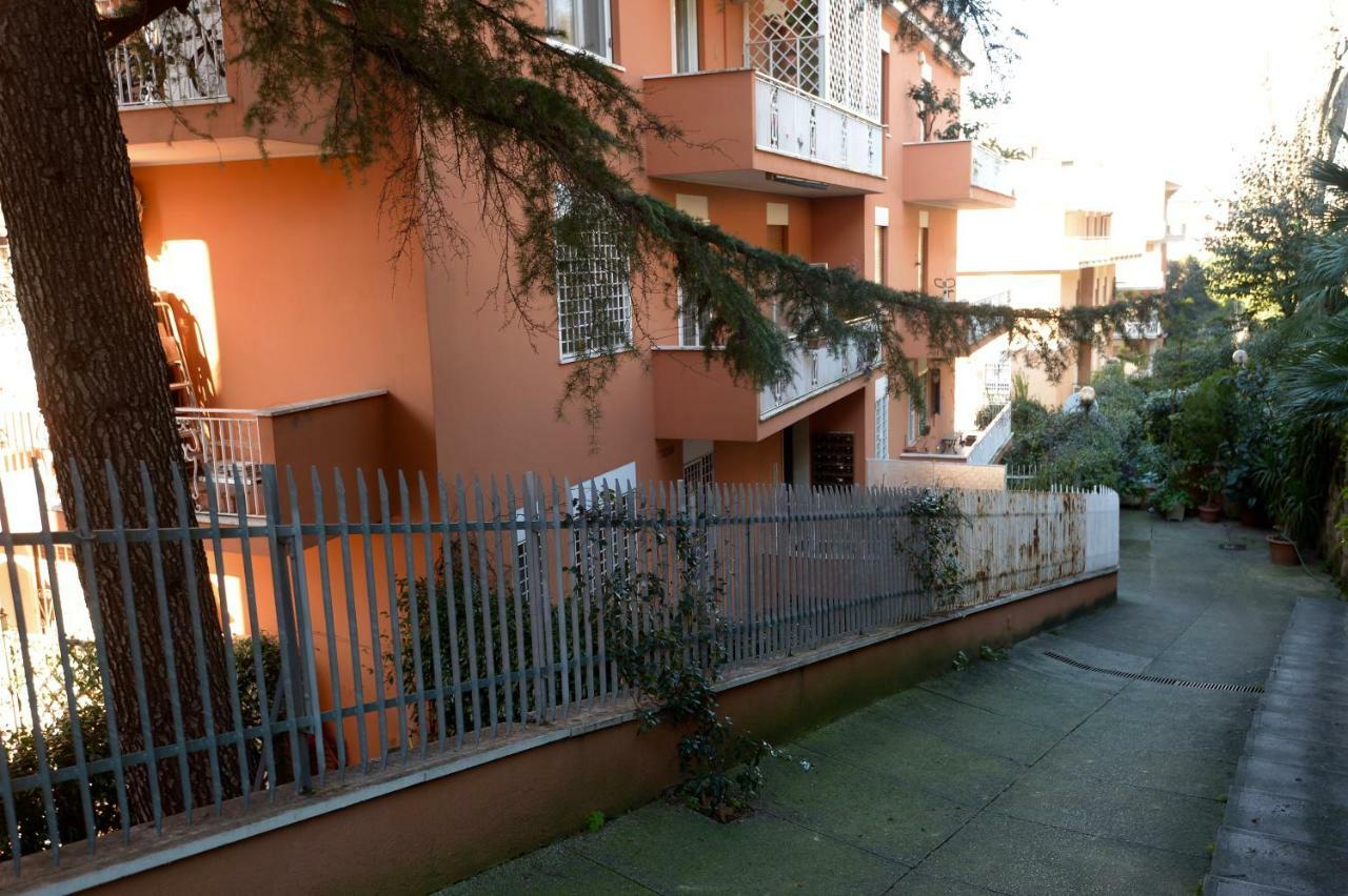 Oasi Del Vaticano Rome Exterior photo